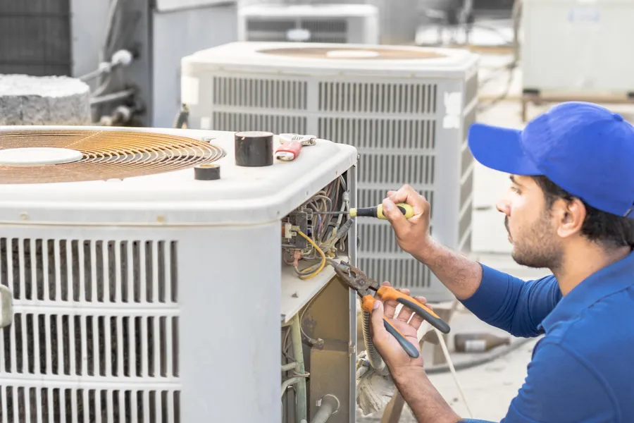 What To Expect During An Air Conditioning Maintenance Visit Corpus Christi, TX What To Expect During An Air Conditioning Maintenance Visit Corpus Christi, TX